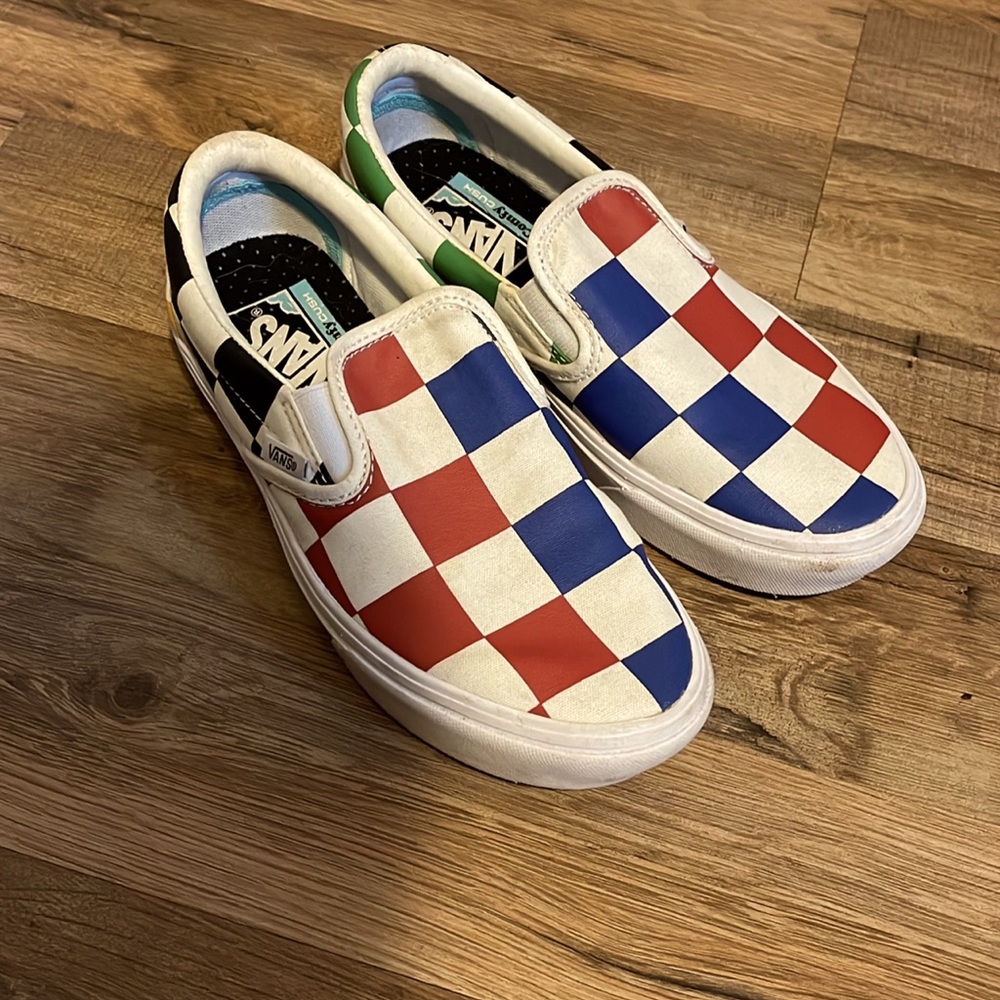 Womens vans slip on 6.5